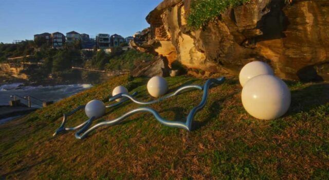 Sydney’s Sculpture by the Sea: Art in a Breathtaking Setting Sculpture by the Sea Sydney