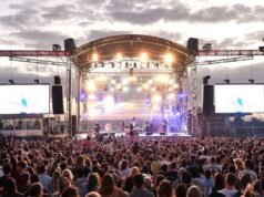 Melbourne’s Artistic Heart Shines at the St Kilda Festival st-kilda-festival-stage-2017