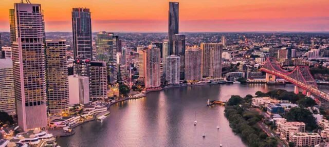 Ten Great Things to Do on a Visit to Vibrant Brisbane Brisbane City Skyline