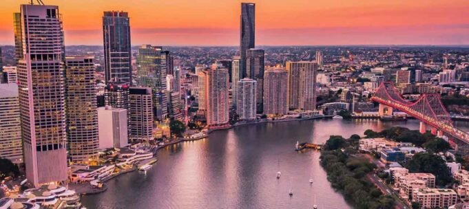 Ten Great Things to Do on a Visit to Vibrant Brisbane Brisbane City Skyline